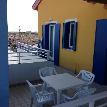 Villaggio Hemingway - Family 4*